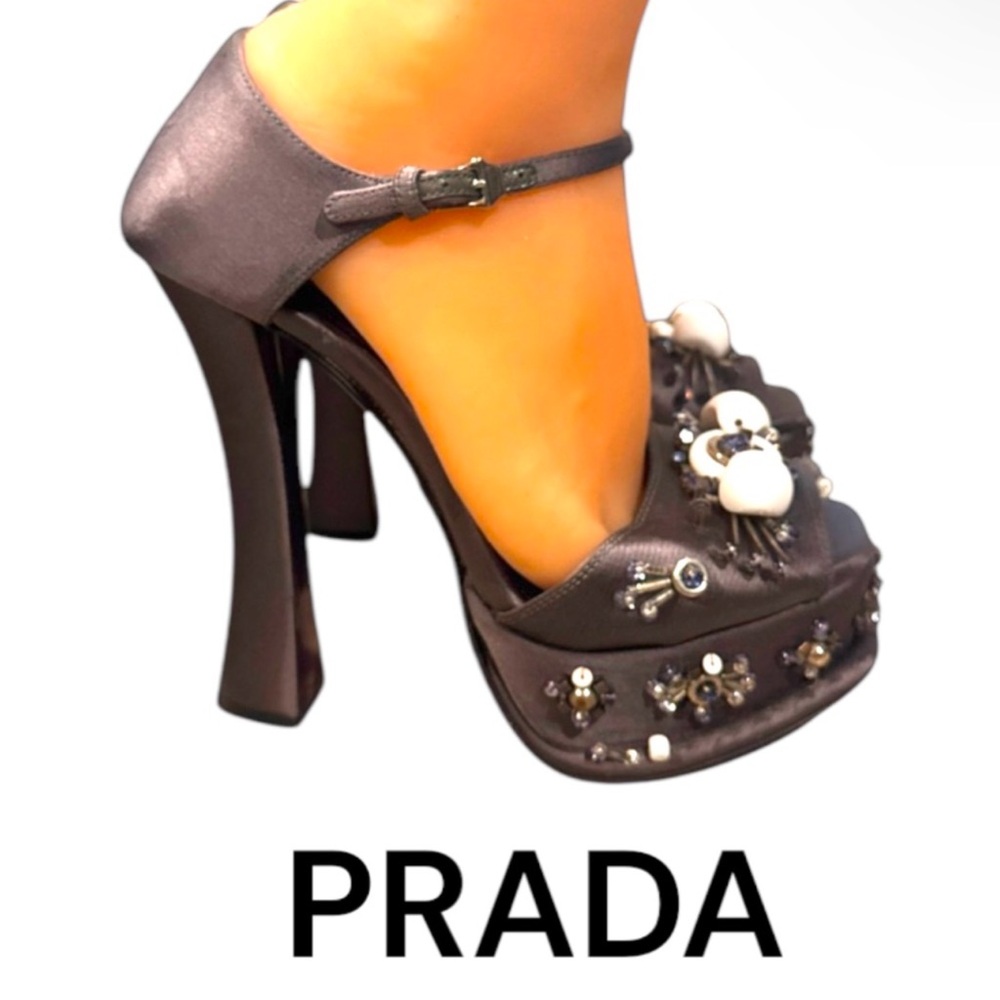 Authentic Prada luxury designer runway satin embellished platform heels sz 8 - Picture 2 of 16
